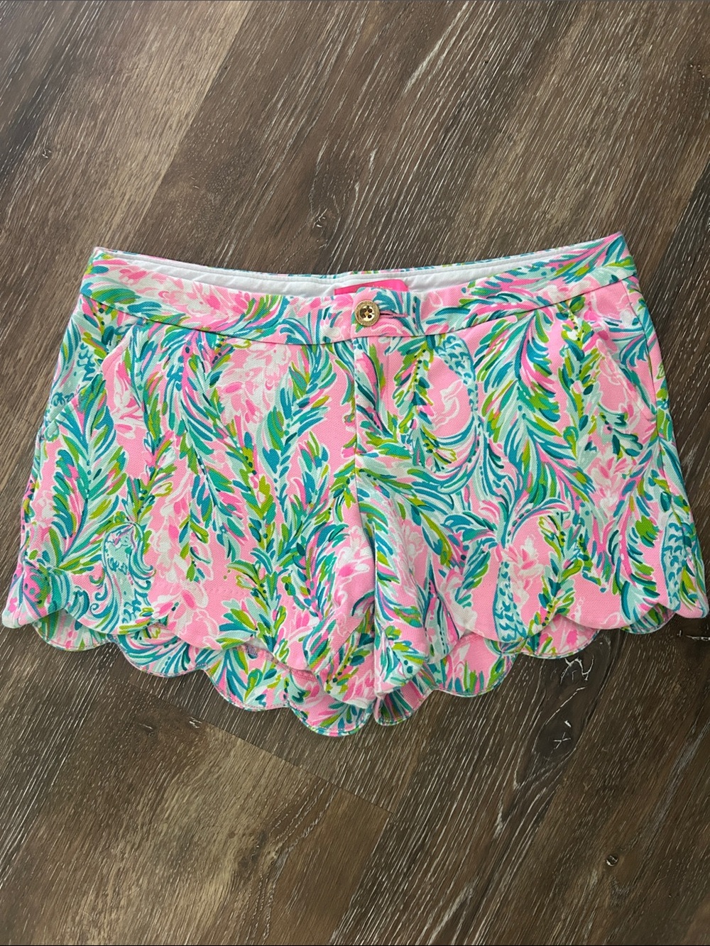 Lilly Pulitzer Unicorn of the Sea Buttercup Scalloped Shorts with Gold Button
